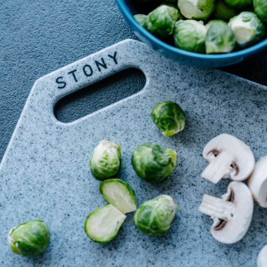 "GRAY" STONY SET Dirty Sand premium stone-look hygienic cutting board by Stony — Foto